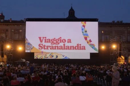 Journey through Stranalandia An homage to the imagination of Benni and Cuniberti