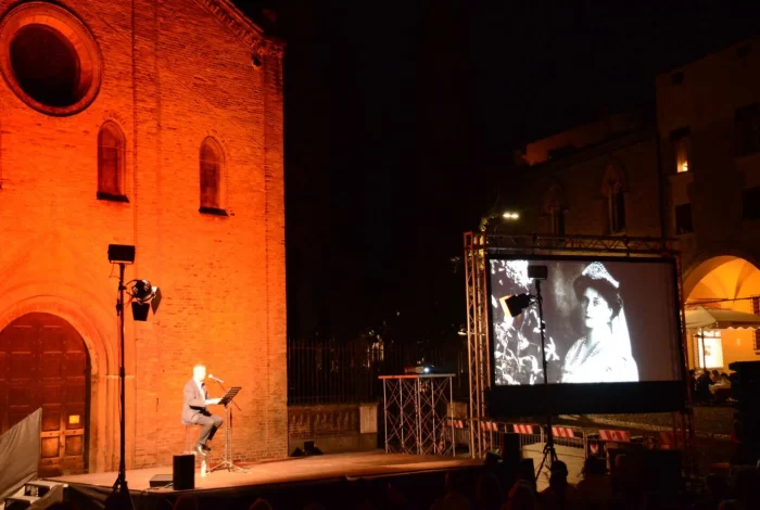 I due treni, Lenin e lo Zar di e con Ezio Mauro