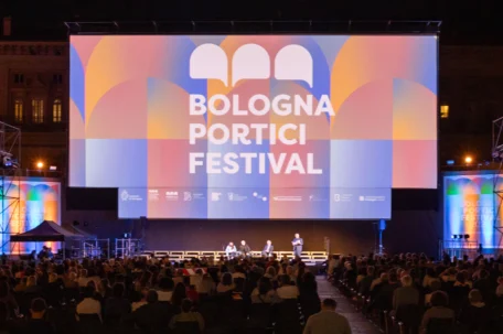 Portici Talks Il nuovo spazio di dialogo del Bologna Portici Festival